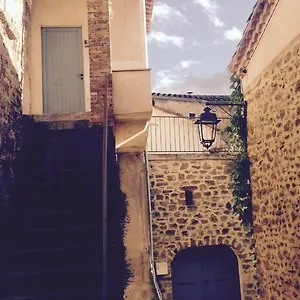 https://les-six-tournesols.hotels-rhonealpes.com